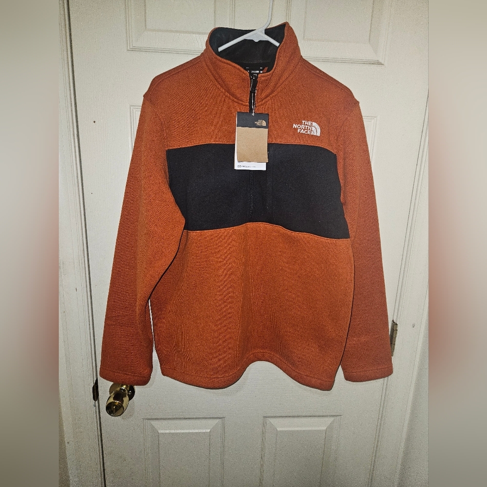 The North Face Men's Orange and Black Sweater Siz Medium Nwt